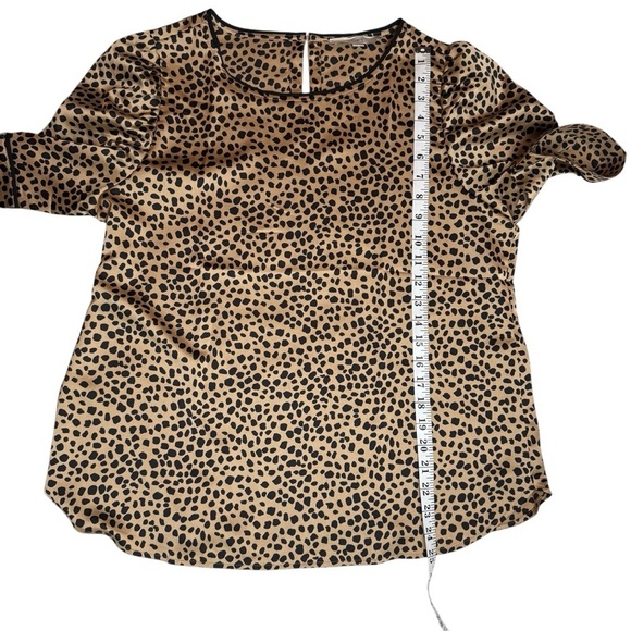 LOFT Blouse Top Cheetah Print Brown Black Short Sleeve Soft Silky Keyhole SZ L - Picture 7 of 8